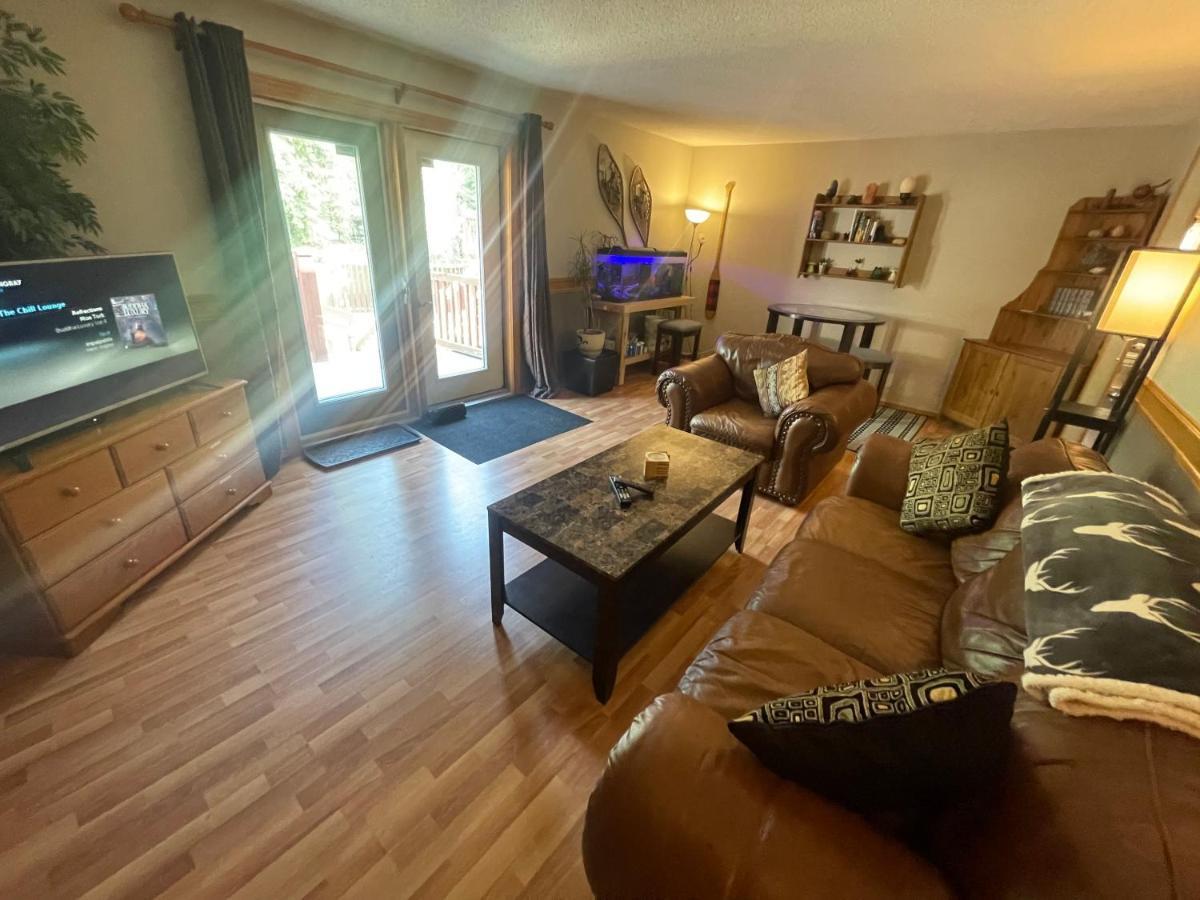 Blaeberry Valley Vacation Rentals Golden Dış mekan fotoğraf